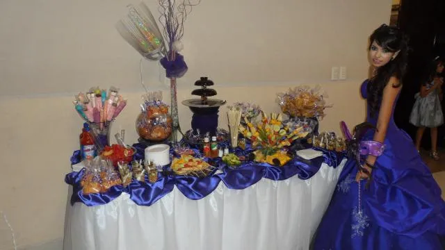 Mesas de snack para XV años - Imagui