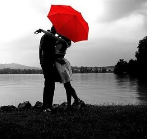 Imágenes románticas de besos bajo lluvia | Imagenes Tiernas ...