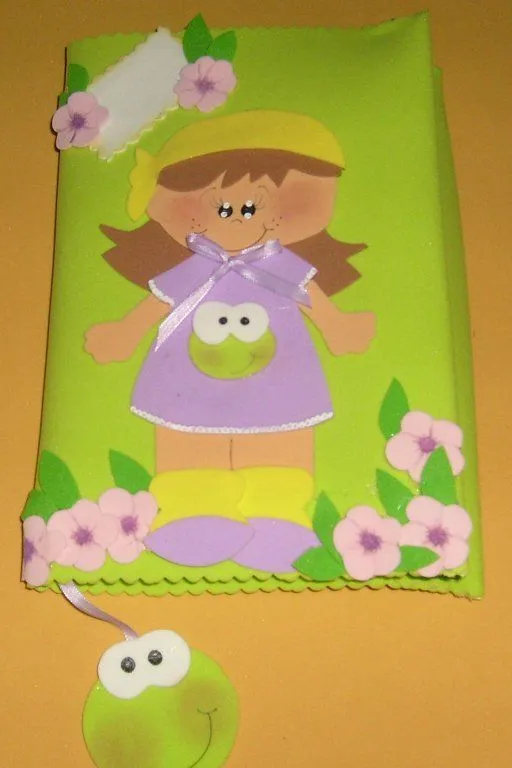 Tapas para cuadernos en goma eva | Aprender manualidades es ... Tapas para cuadernos en goma eva | Aprender manualidades es ...