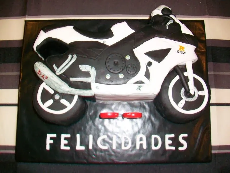 Felicitaciones de cumpleaños con motos - Imagui Felicitaciones de cumpleaños con motos - Imagui