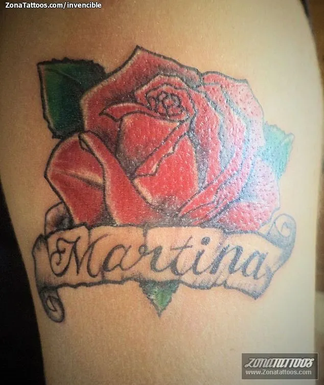 Tattoo rosas con nombres - Imagui