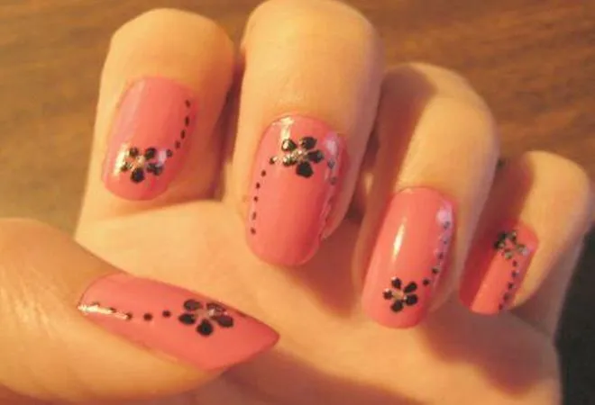 Imágenes uñas con flores paso a paso ~ Solountip.com