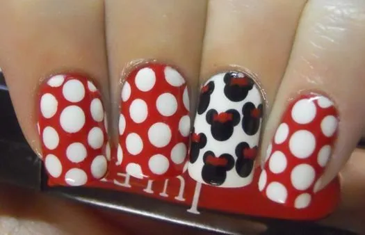 Imágenes de uñas pintadas fáciles ~ Belleza y Peinados Imágenes de uñas pintadas fáciles ~ Belleza y Peinados