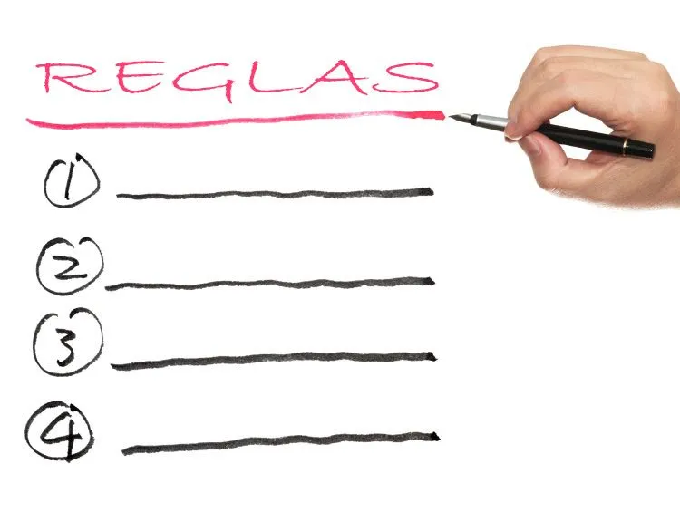 Por qué son importantes las reglas familiares para los niños pequeños y prescolares? | Aspectos esenciales | Información para los Padres | CDC Por qué son importantes las reglas familiares para los niños pequeños y prescolares? | Aspectos esenciales | Información para los Padres | CDC