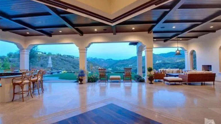 La increíble mansión de Britney Spears por dentro - Teleshow