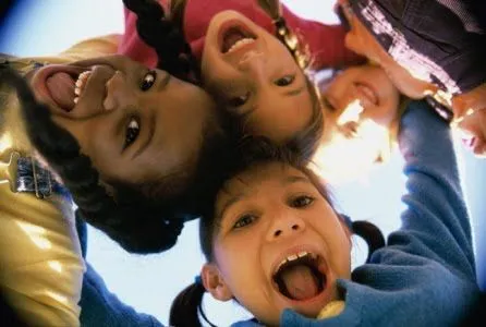 Influencia de las amistades en los niños | Mi Kinder Influencia de las amistades en los niños | Mi Kinder
