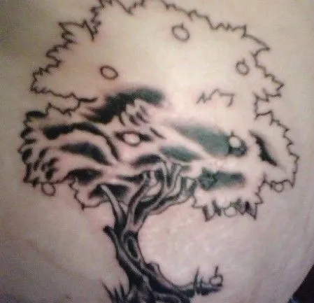 info + fotos ] Tatuajes de árboles y su significado - Portalnet.CL