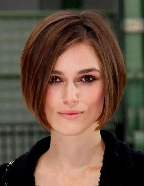 Infusing Hollywood Glam with Your Angled Bob Hairstyle ... Infusing Hollywood Glam with Your Angled Bob Hairstyle ...