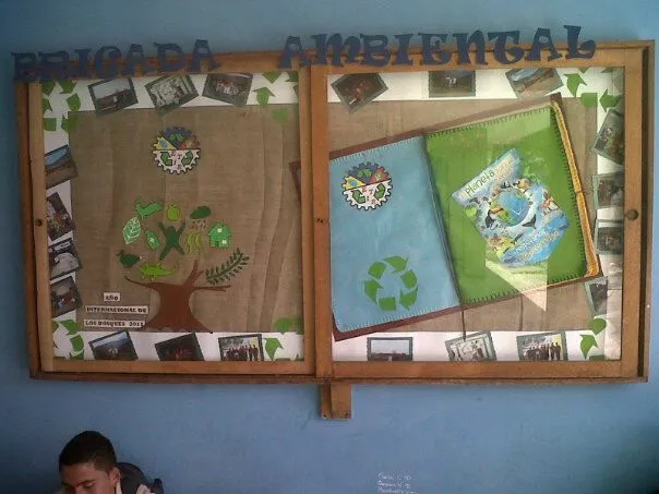 Brigada Ambiental ETIR Mérida: octubre 2011 Brigada Ambiental ETIR Mérida: octubre 2011