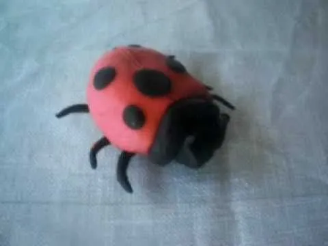 insectos de plastilina - YouTube