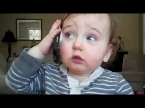 Intensa charla telefónica -bebe hablando por telefono- - YouTube Intensa charla telefónica -bebe hablando por telefono- - YouTube
