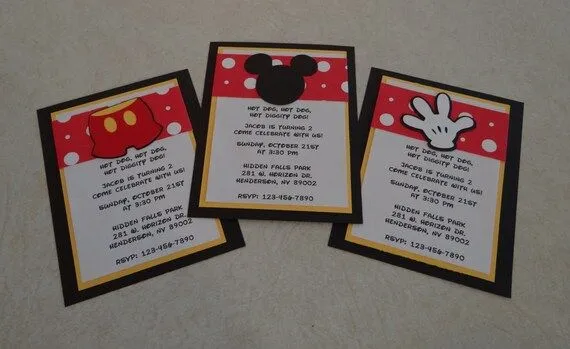 Mickey Mouse cumpleaños invitaciones por Scrappin2gether en Etsy Mickey Mouse cumpleaños invitaciones por Scrappin2gether en Etsy