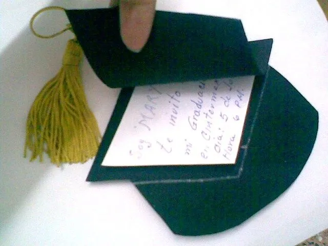 Manualidades invitaciónes de graduación - Imagui