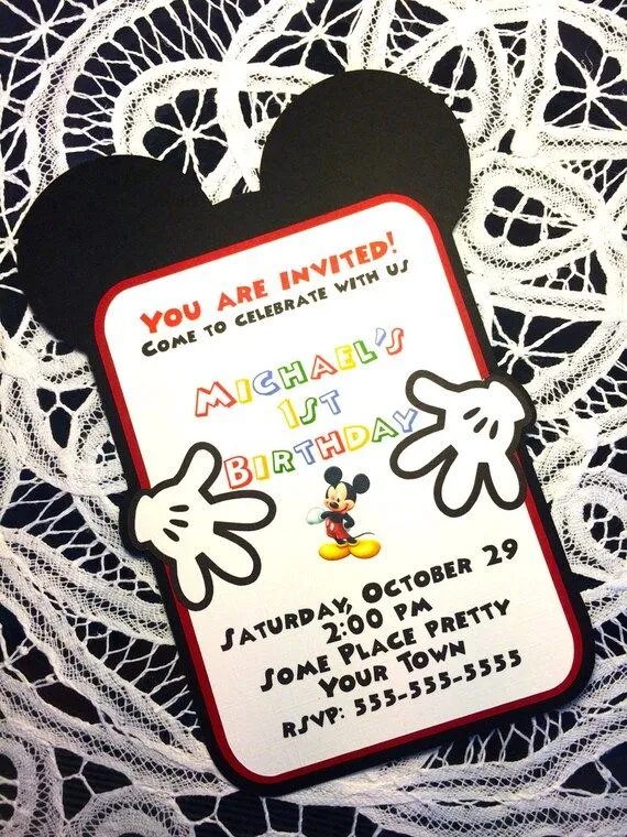 Invitación Mickey Mouse. Hecha a mano. por InvitationsbyAliz Invitación Mickey Mouse. Hecha a mano. por InvitationsbyAliz