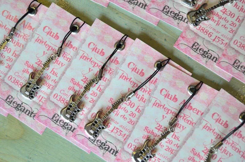 Una invitación a puro rock para Agus | Tarjetas de 15