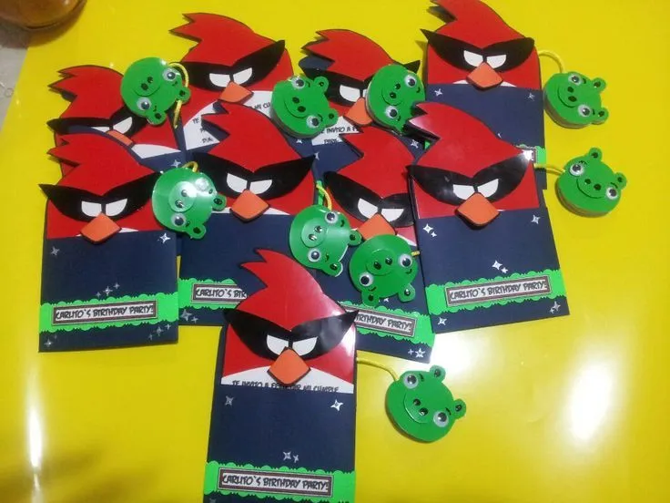 Invitaciones para fiesta de cumpleaños de Angry Birds elaboradas a ...