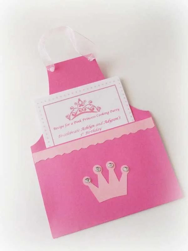 Invitaciones para una fiesta temática de princesas Invitaciones para una fiesta temática de princesas