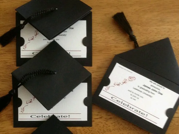 Invitaciones para graduación muy fáciles de hacer | Invitaciones para graduacion, Plantillas de invitaciones para graduación, Invitaciones de cumpleaños Invitaciones para graduación muy fáciles de hacer | Invitaciones para graduacion, Plantillas de invitaciones para graduación, Invitaciones de cumpleaños