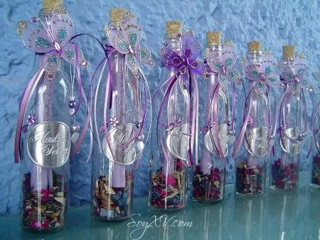 Invitaciones en botella para tu fiesta de 15 | Chica de 15 Invitaciones en botella para tu fiesta de 15 | Chica de 15