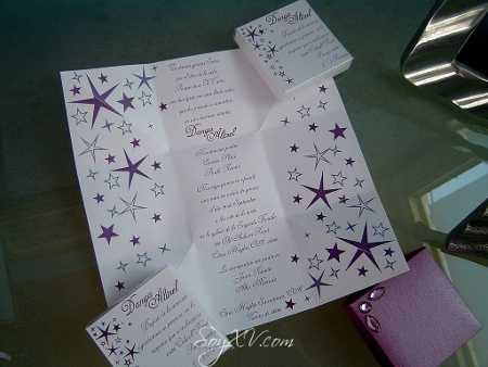 Invitaciones en forma de caja para tu fiesta de 15 | Chica de 15 Invitaciones en forma de caja para tu fiesta de 15 | Chica de 15