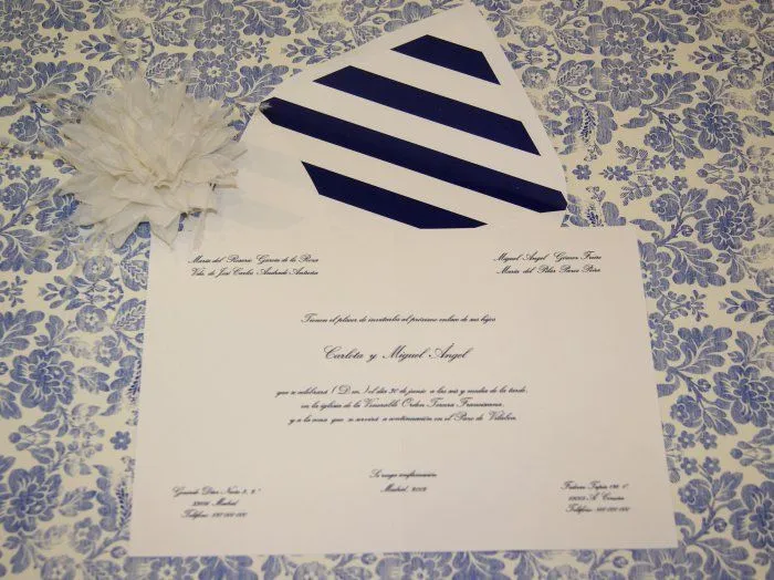 Invitaciones de boda EXCLUSIVAS, elegantes, CLASICAS, con forro Invitaciones de boda EXCLUSIVAS, elegantes, CLASICAS, con forro