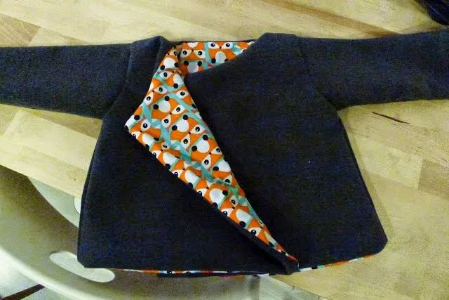 Isi...CraFts: 18 - Abrigo para bebé