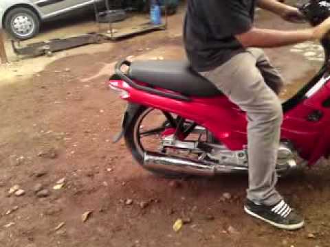 italika 110 alpiso tirando fuego Jiquilpan Michoacan - YouTube italika 110 alpiso tirando fuego Jiquilpan Michoacan - YouTube