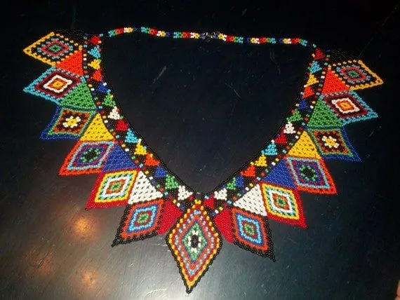 Items similar to Chaquiras Collar y 2 pulseras - arte de los ... Items similar to Chaquiras Collar y 2 pulseras - arte de los ...