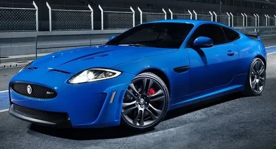 Jaguar XKR-S è la nuova "Auto Sportiva dell'Anno"
