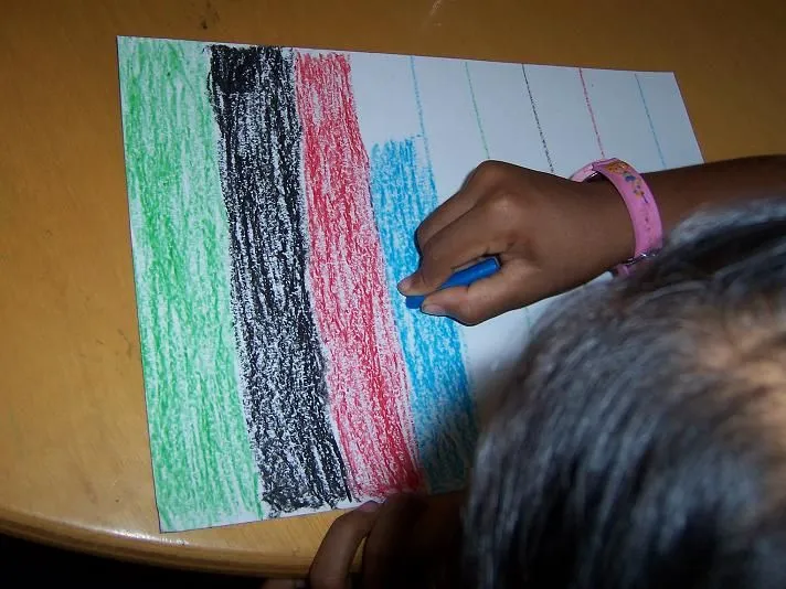 Jardin Infantil: Dibujo Fantasma Utilizando la Técnica de Esgrafiado