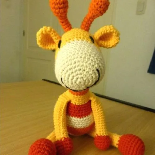 Jirafa Amigurumi - Patrón Gratis en Español - Click aquí para ver ... Jirafa Amigurumi - Patrón Gratis en Español - Click aquí para ver ...