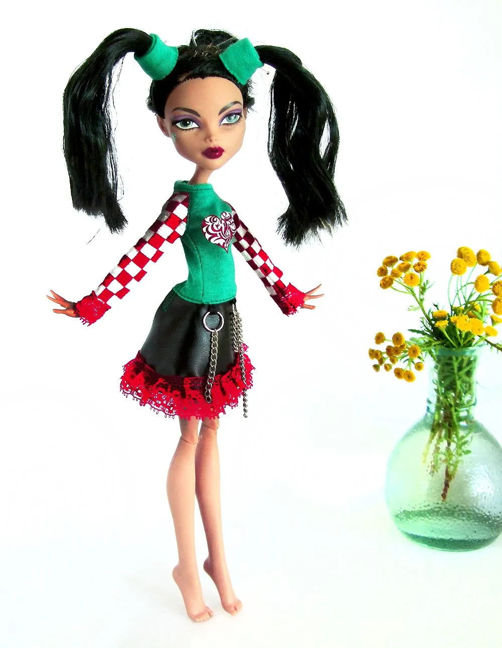 JonzonDolls: Monster High doll outfit - skull print dress JonzonDolls: Monster High doll outfit - skull print dress