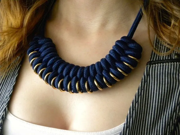 JOYAS-MACRAMÉ, NUDOS, TRENZADOS-2 on Pinterest | Macrame, Bracelet ...