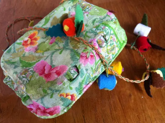 Joyero de reciclaje para Regalar - Manualidades Infantiles Joyero de reciclaje para Regalar - Manualidades Infantiles