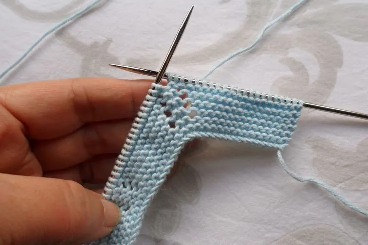 Jubones para bebé on Pinterest | Bebe, Tricot and Sweater Knitting ... Jubones para bebé on Pinterest | Bebe, Tricot and Sweater Knitting ...