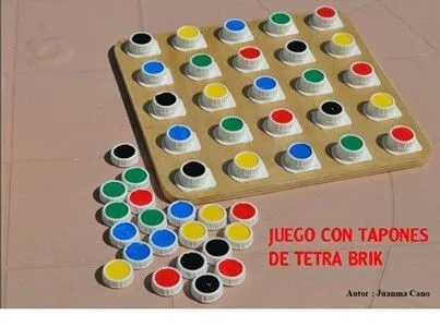 Juego para desarrollar la motricidad fina. Tablero con tapones de ... Juego para desarrollar la motricidad fina. Tablero con tapones de ...