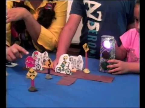 Un juego de educación vial para niños en Cuenticos. - YouTube Un juego de educación vial para niños en Cuenticos. - YouTube