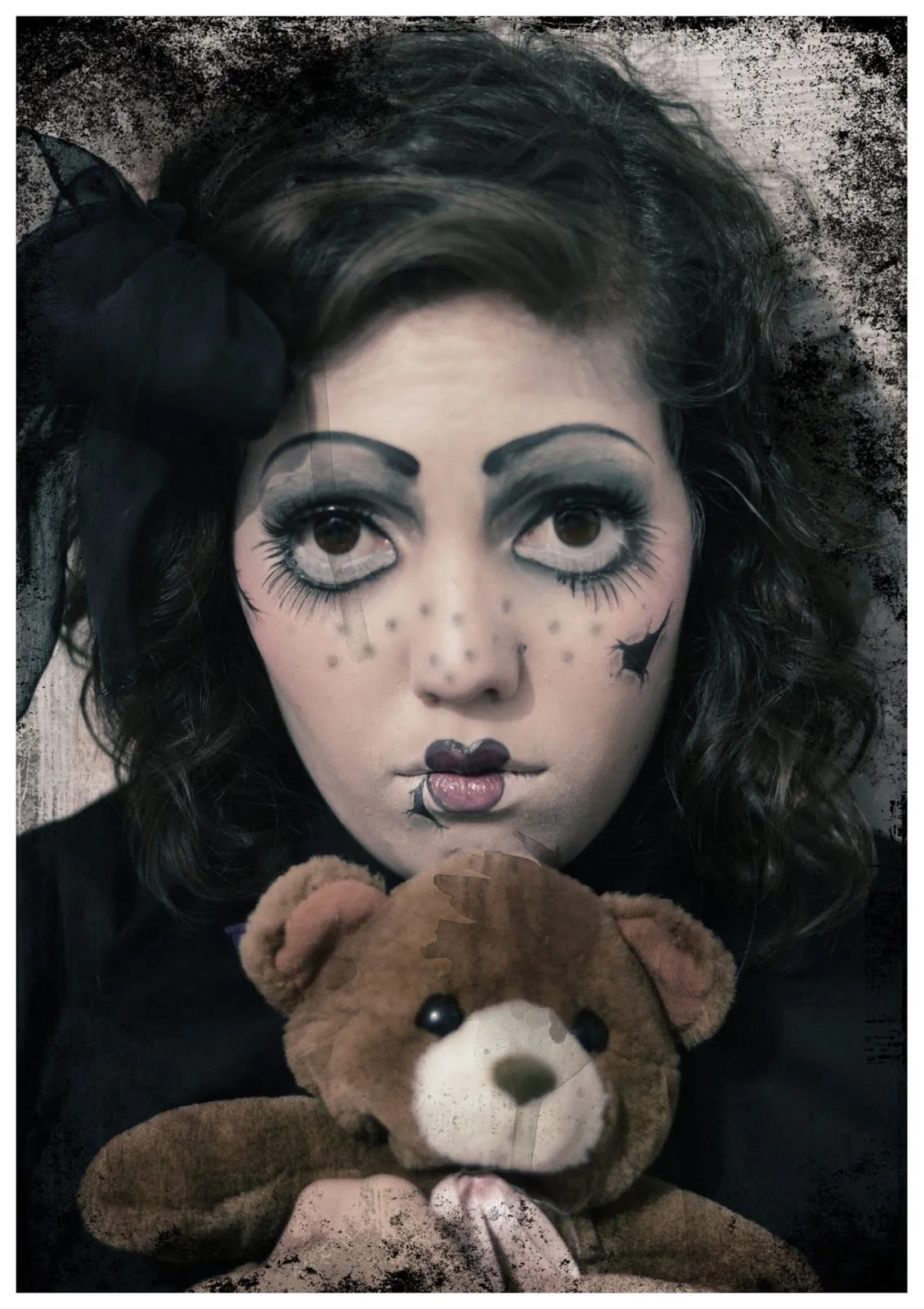 JULIA MOSLER makeup and nails art: Maquillaje artístico - Muñeca rota JULIA MOSLER makeup and nails art: Maquillaje artístico - Muñeca rota