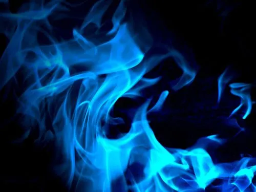 Aguilas en fuego azul - Imagui