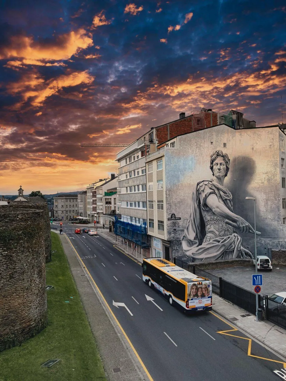 Así es Julio César, el mejor grafiti del mundo de 2021 que se puede ver en Lugo | Fotos | El Viajero | EL PAÍS Así es Julio César, el mejor grafiti del mundo de 2021 que se puede ver en Lugo | Fotos | El Viajero | EL PAÍS