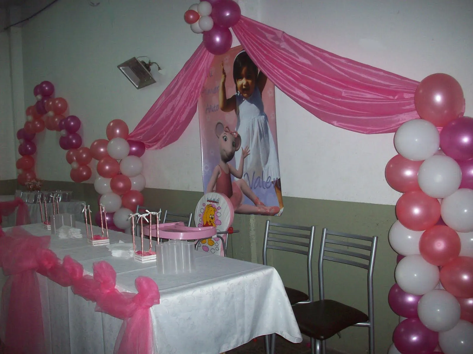 KALú DECó - DECORACIONES CON GLOBOS Y TELAS: noviembre 2011