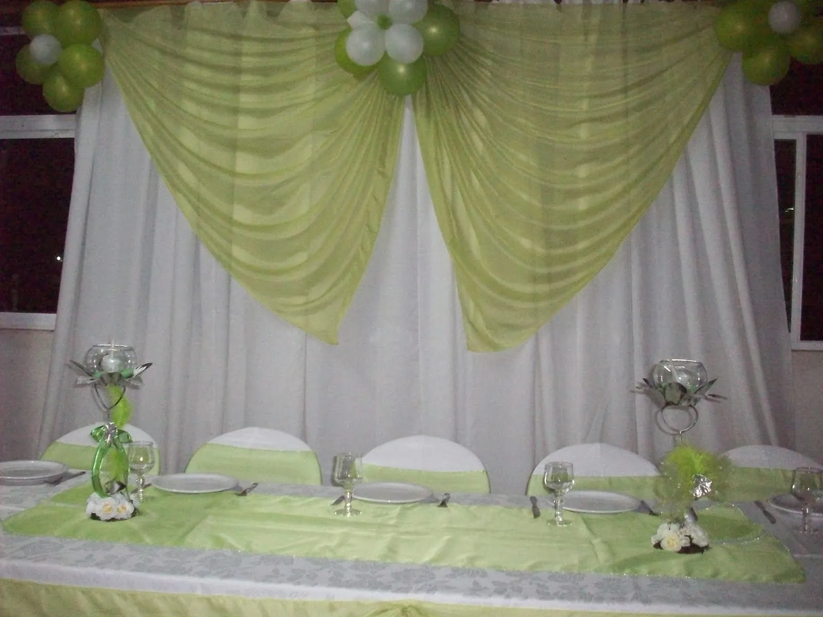 KALú DECó - DECORACIONES CON GLOBOS Y TELAS