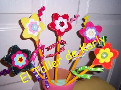 Karly Creativa: LAPICES DECORADOS