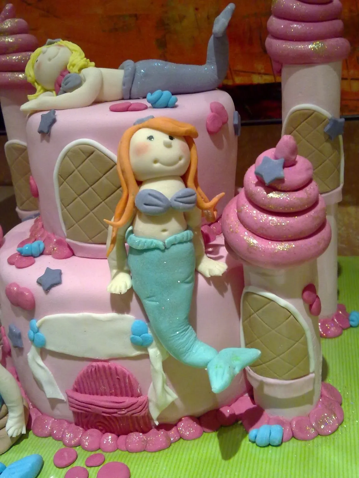 El mundo de las Tartas Fondant: Paso a Paso: Tarta Castillo de Sirenas