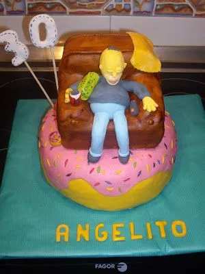 Karma's cakes: Tarta Homer Simpson