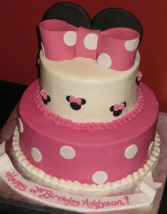Katie's Cakes: Mini Mouse Cake Katie's Cakes: Mini Mouse Cake
