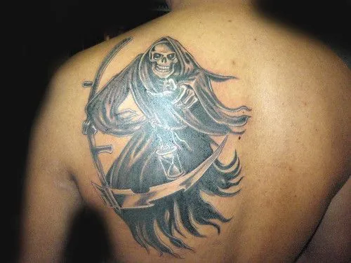 Kieran's Blog: tatuaje santa muerte