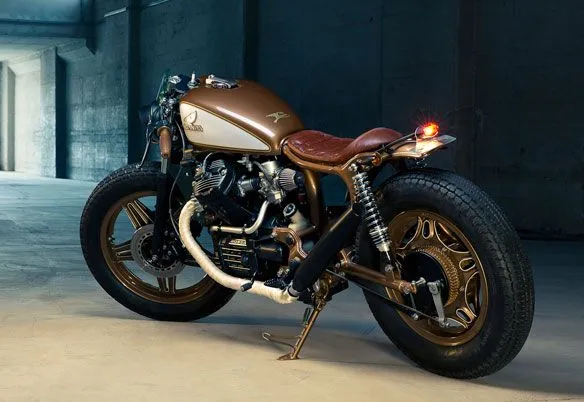 Kingston Customs Honda CX500: un trabajo muy cuidado