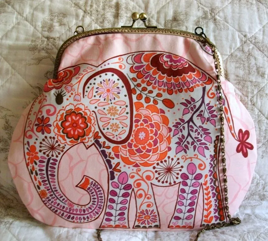 Kit Hazlo-Tú-Misma Bolso mediano con boquilla cosida a mano | Blog ...