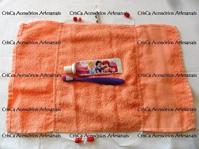 Kit higiene infantil CrisCa - R$ 18,00 (sem acessórios) | Flickr ... Kit higiene infantil CrisCa - R$ 18,00 (sem acessórios) | Flickr ...